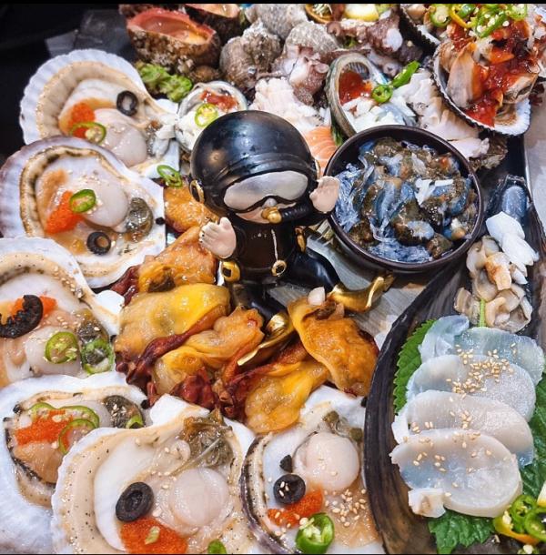 首爾海鮮鍋2023|首爾市內巨型海鮮鍋/刺身拼盤 海鮮每日新鮮運到 不隔夜即撈即煮 