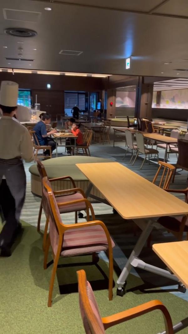 張寶兒日本拍攝遇暴雨成災被困酒店 全程直擊洪水情況 隔空大派「定心丸」