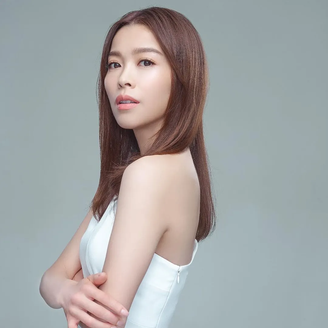 賴慰玲晒細仔初生寫真！兄弟同框畫面超有愛！發文感慨：不捨孩子成長太快！