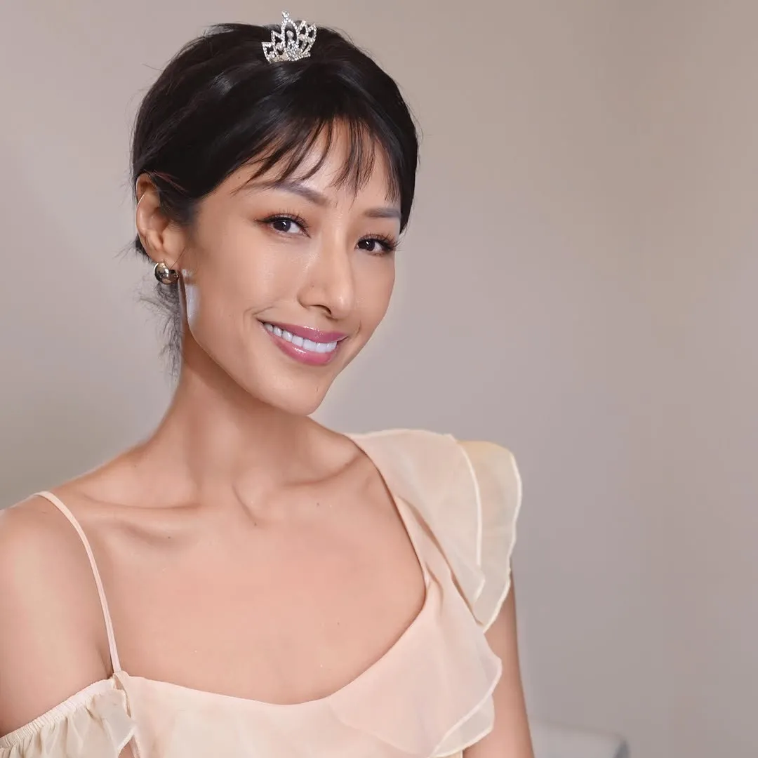 蔣怡11歲囡囡暴風成長擁超長腿！甜美立體五官似足媽媽天生美人胚子！