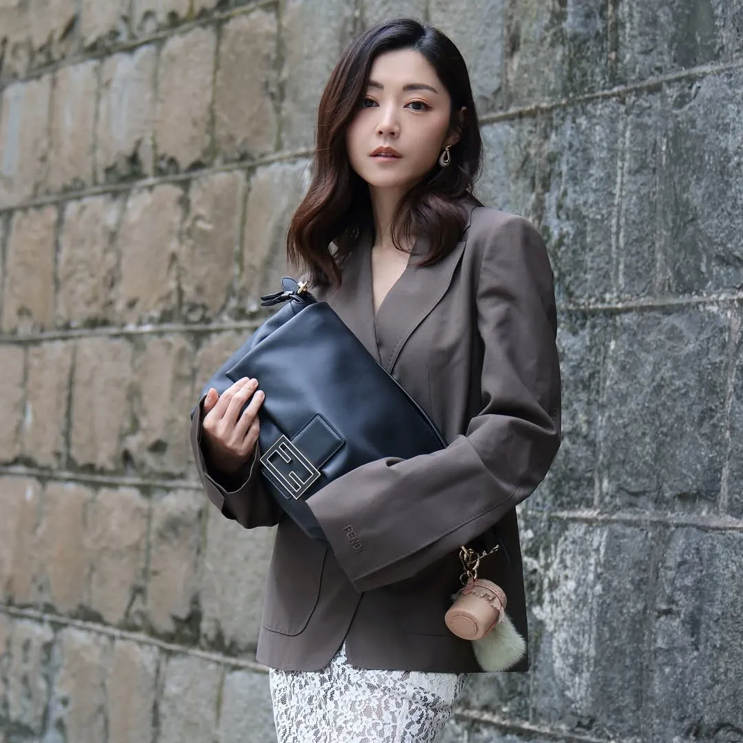 衛詩雅入行前寫真激罕出土16歲臉圓圓極清純！醫生老公看到後一回覆獲讚求生慾強！