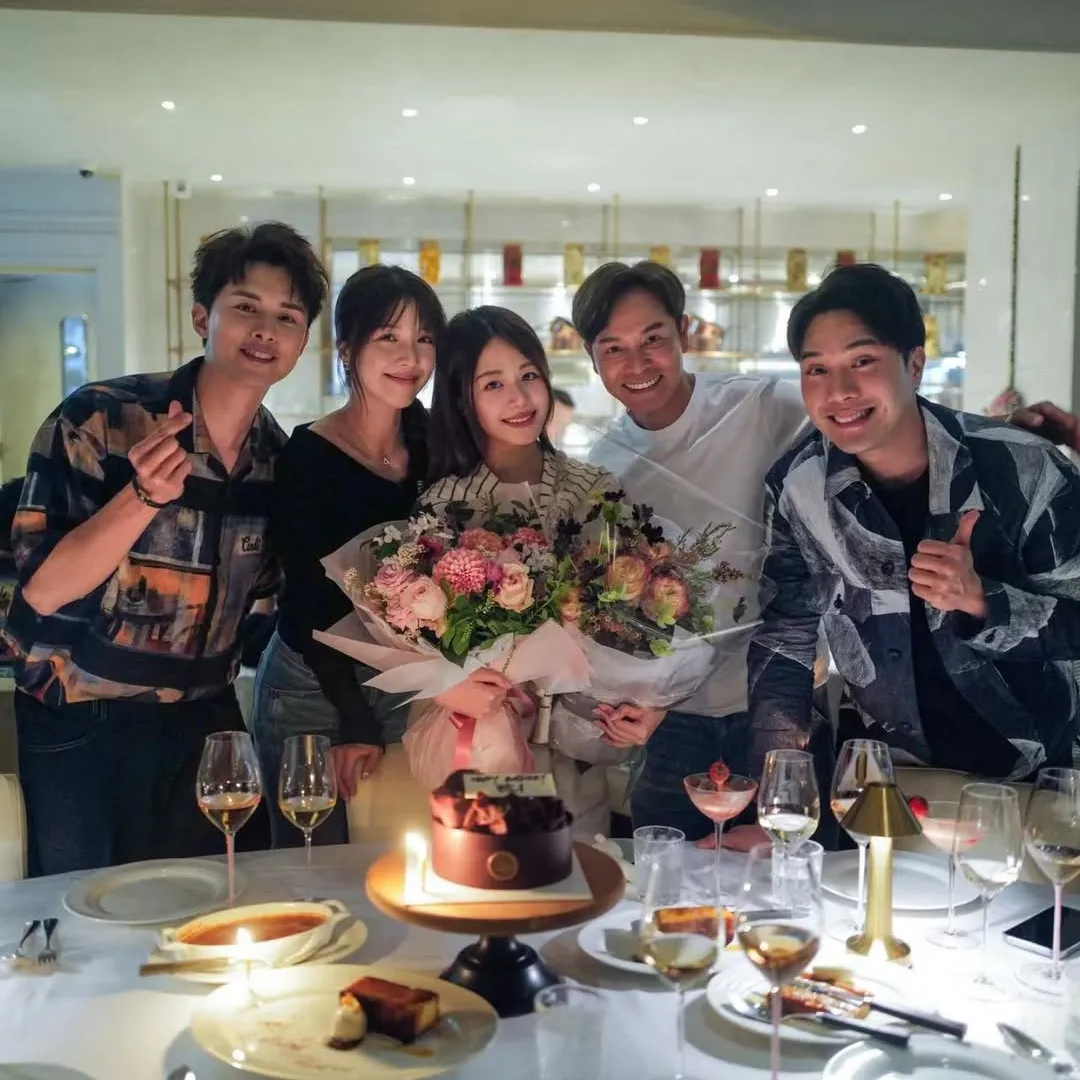 5億視帝郭晉安離婚後與港姐冠軍疑互動親暱？！溫馨慶生親授網球盡顯關愛