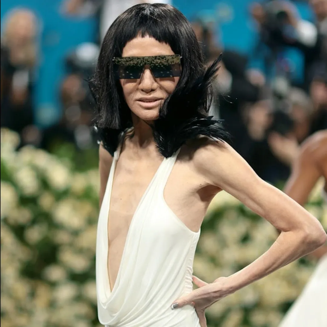 75歲「婚紗女王」Vera Wang 生圖太衝擊！「紙片人」身形嚇窒網民：似足行走的骷髏！