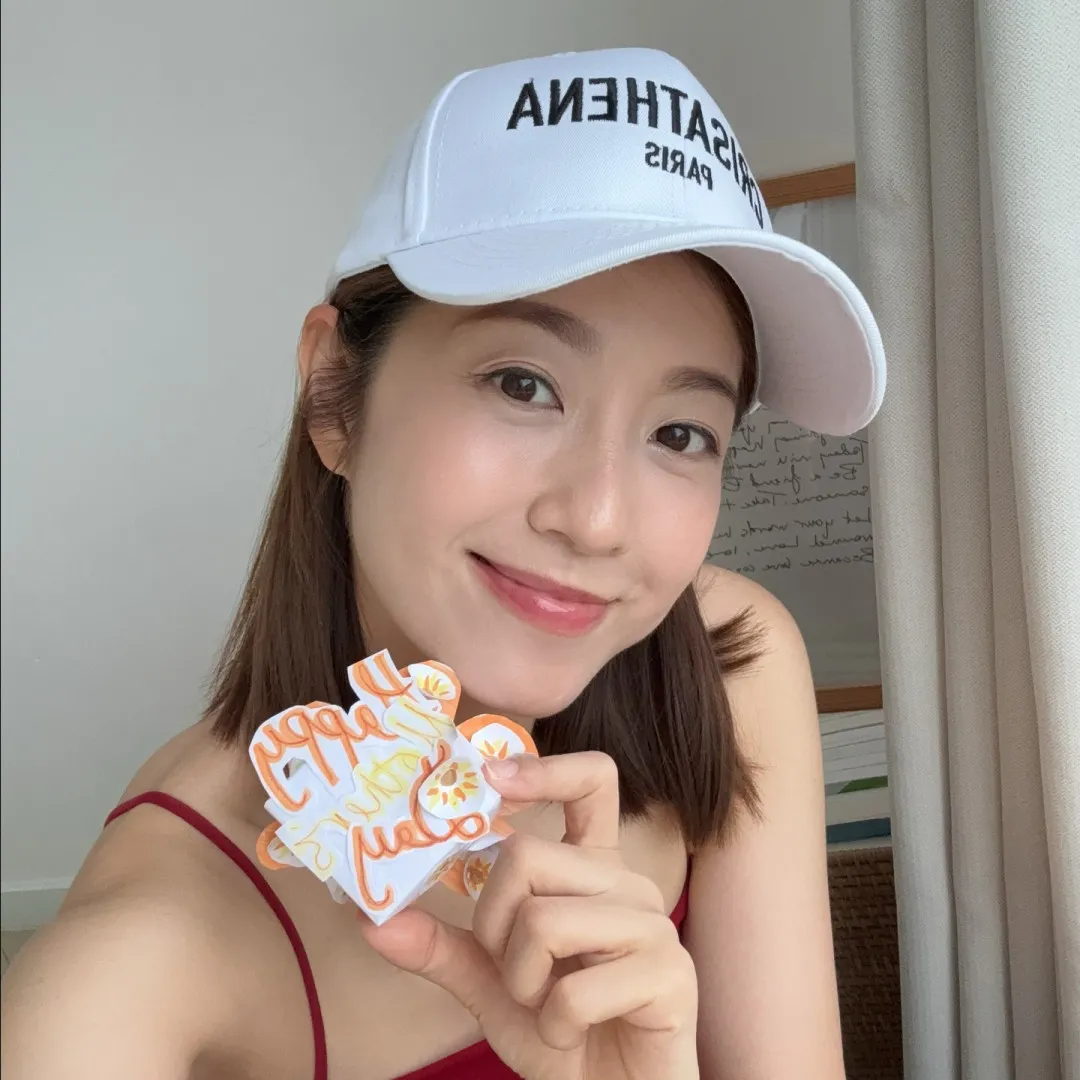 陳自瑤13歲女兒QQ仙氣近照曝光！王浩信母親節激罕公開「有表示」？！