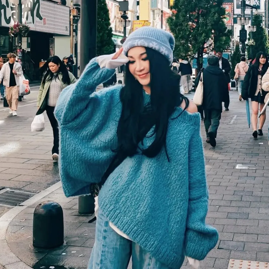 58歲溫碧霞剪瀏海被嘲似戴假髮！濃妝上陣惹熱議！網民：她不敢面對容貌老去！