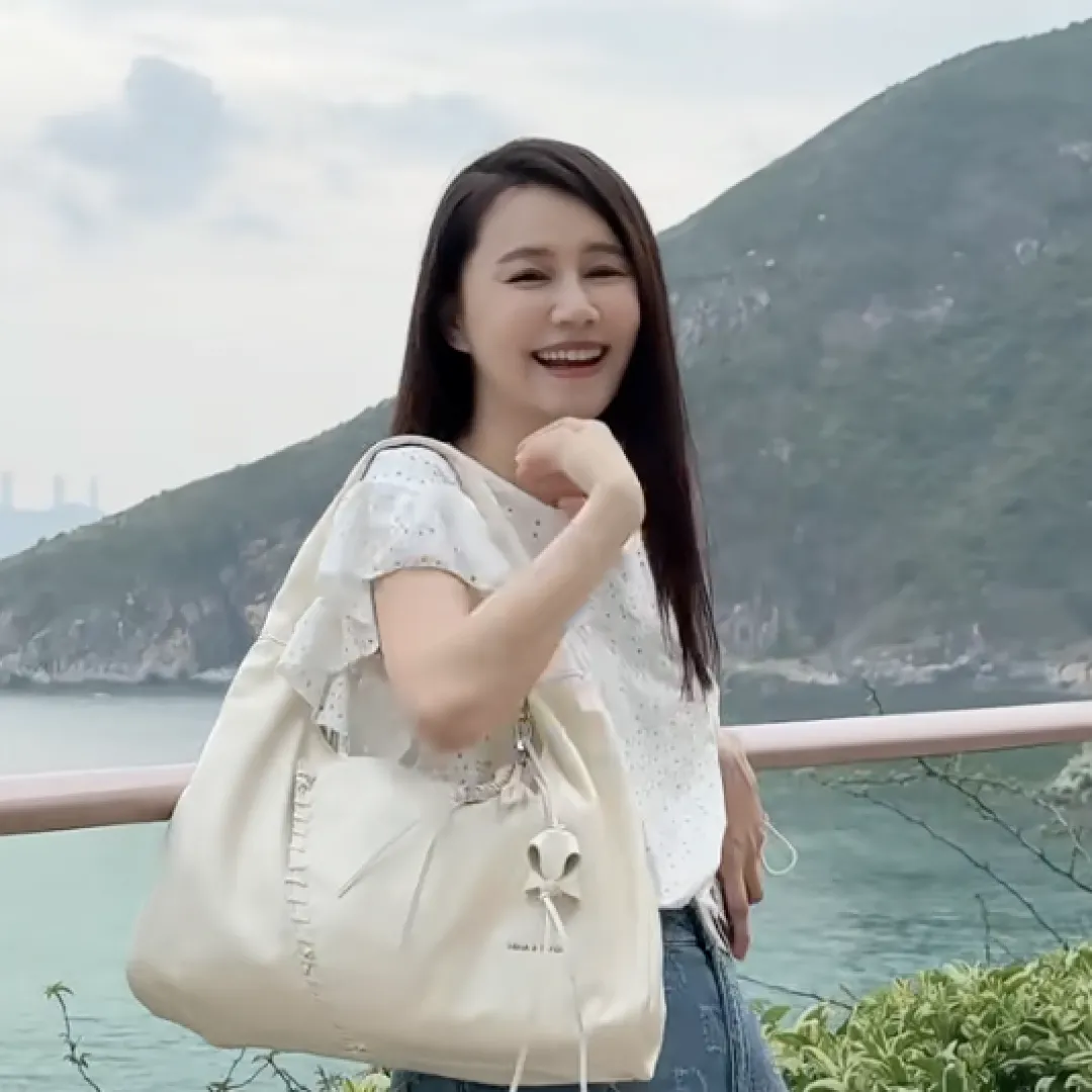 黃翠如激罕曝光產後真實髮量極震撼！素顏拍片公開肚腩仔掀熱議！