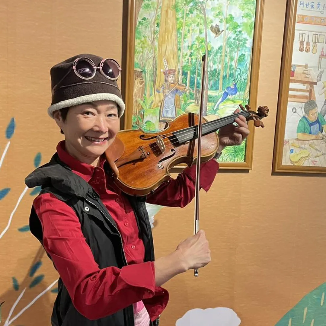 譚玉瑛千呎海景豪宅曝光視野絕佳 ！80年代賺第一桶金以OO萬成業主！