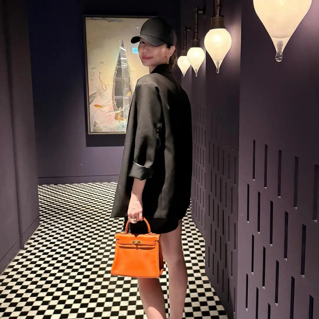 前TVB花旦楊秀惠賺過億頻晒愛馬仕手袋！身家暴漲湊仔坐私人遊艇出海！