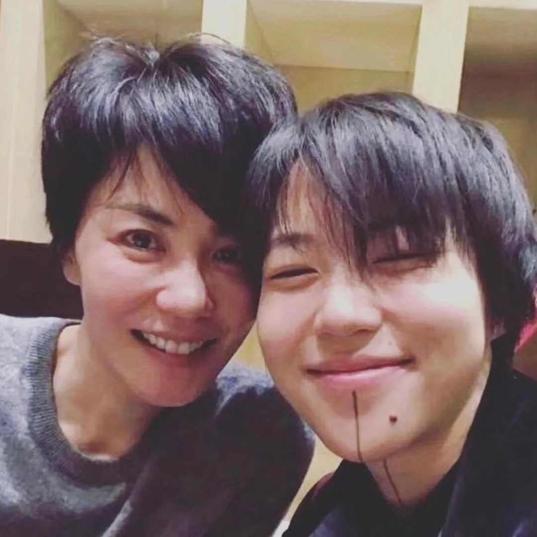 竇靖童生圖氣質外貌完美遺傳媽媽！網友驚嘆：以為天后王菲嚟咗！