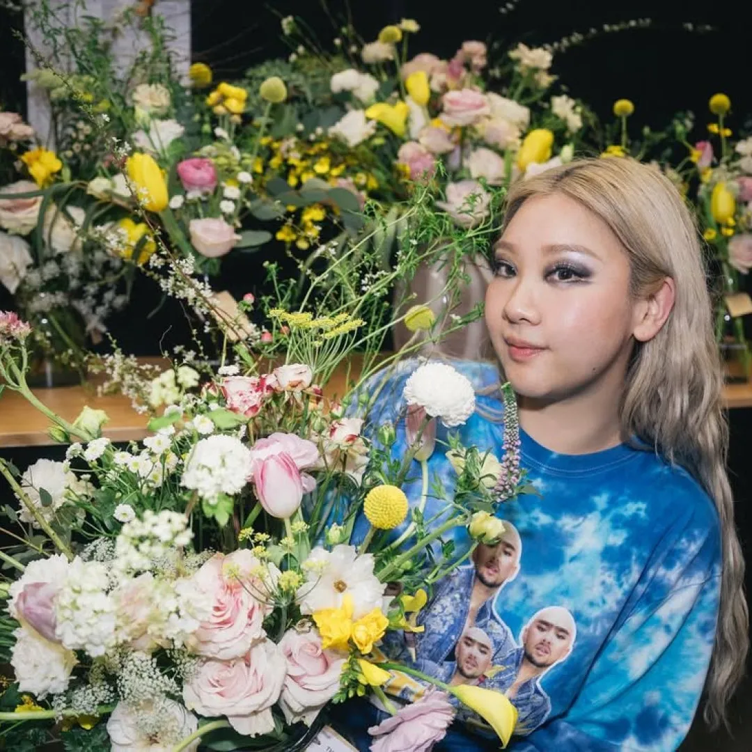 鄭欣宜38歲生日緋聞男友晒親密照疑曝光戀情？！攬實慶生又公開愛的宣言關係非一般！