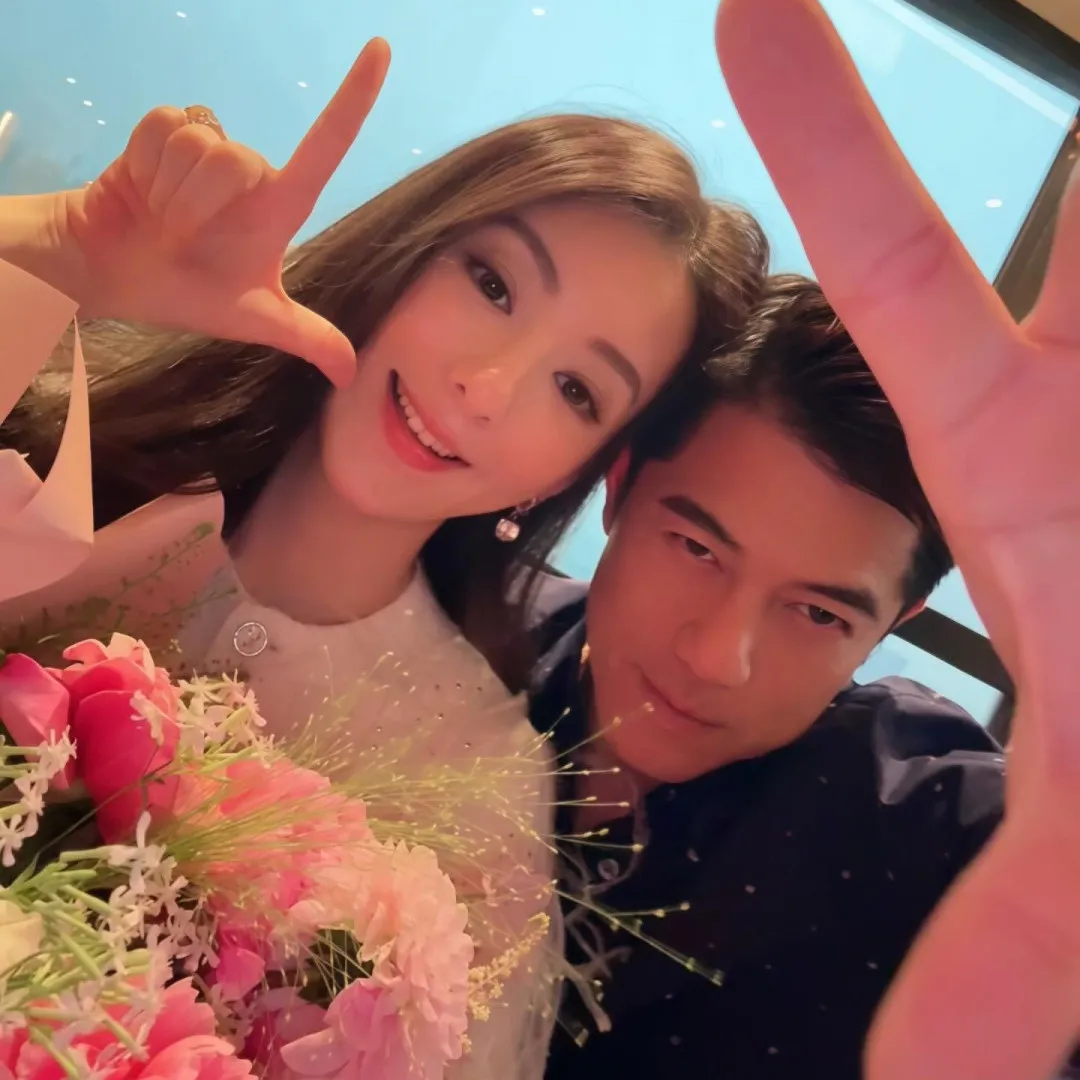 58歲郭富城再做爸爸方媛懷三胎！甜笑默認：兩個女「知知哋」要做家姐喇！