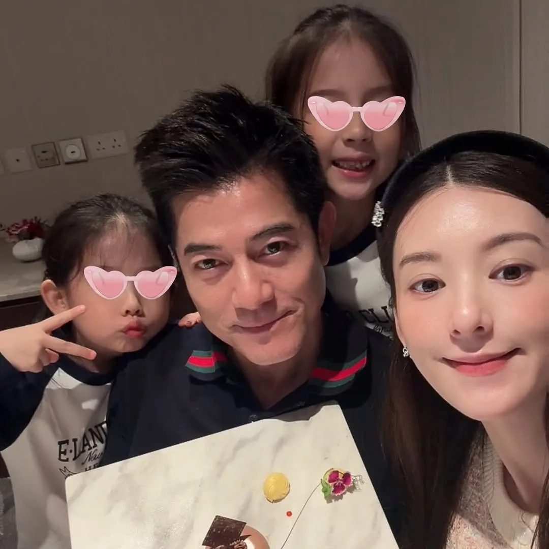 方媛宣布懷孕後首露面身材纖細無孕味！大爆陀B辛酸因一事暫停更新社交平台！