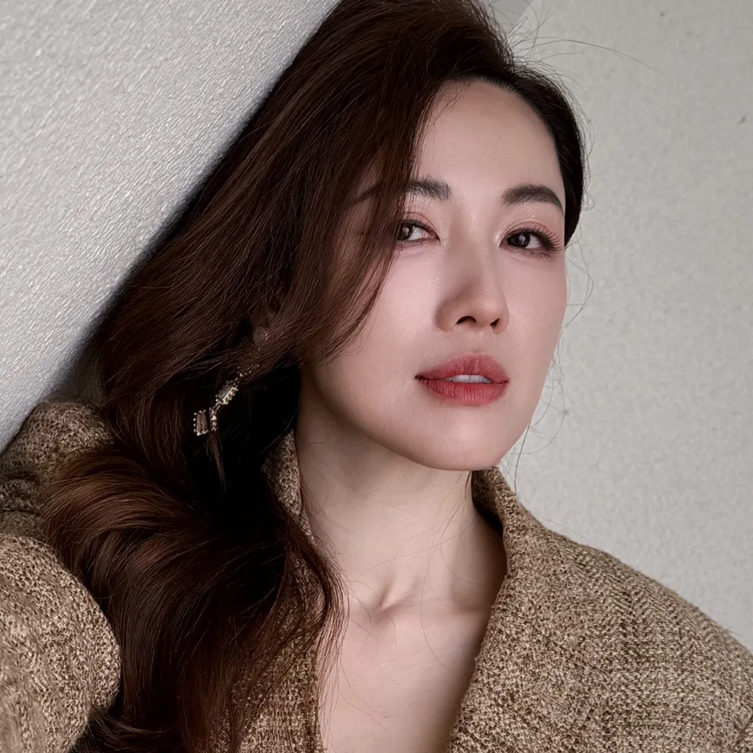 內地網上瘋傳李施嬅與前度車崇健將拍攝《再見愛人5》二人訂婚4年分手收場！