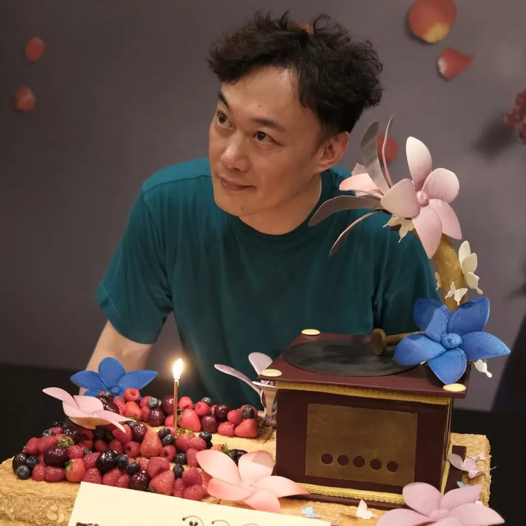 陳奕迅世巡完滿結束！Dancer公開慶功宴獲暖心安慰極催淚！宣布已停用焦慮症藥物