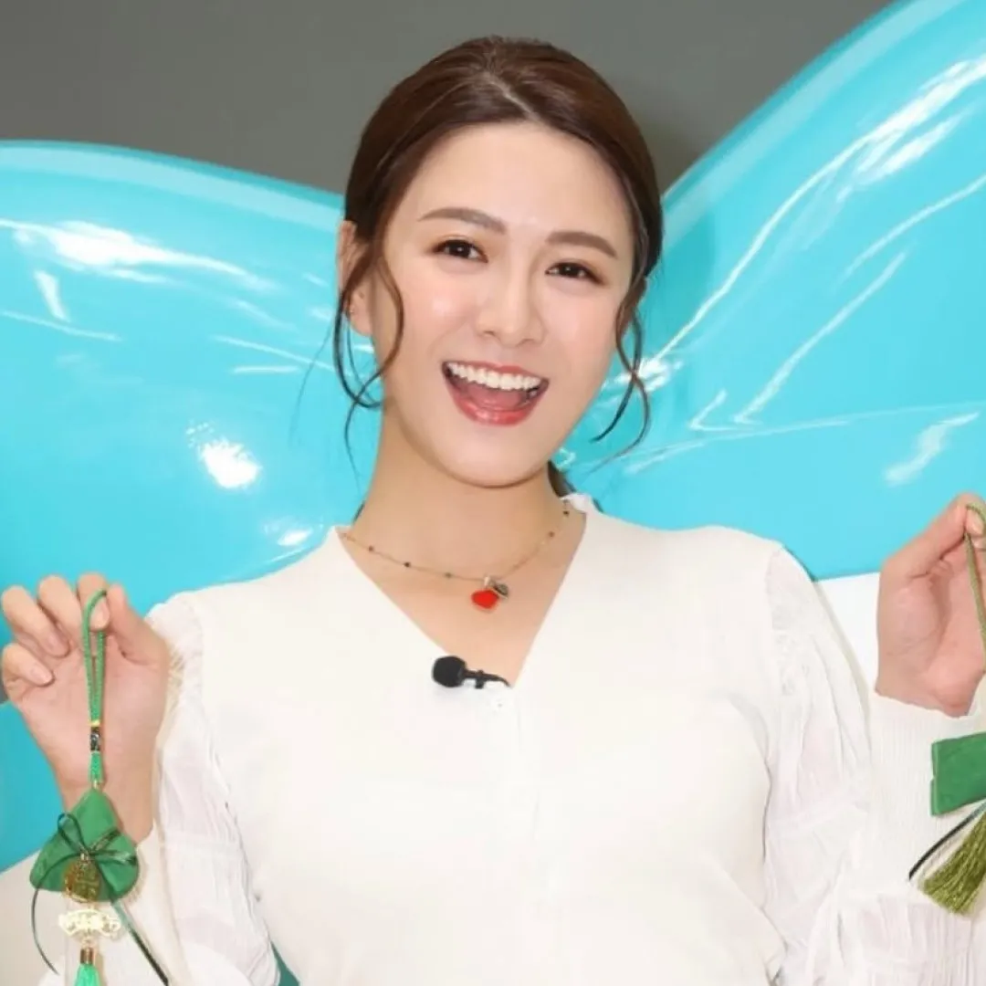 江嘉敏被網民野生捕獲指「走曬樣」？！離巢後曾收99支玫瑰疑結猛料新歡