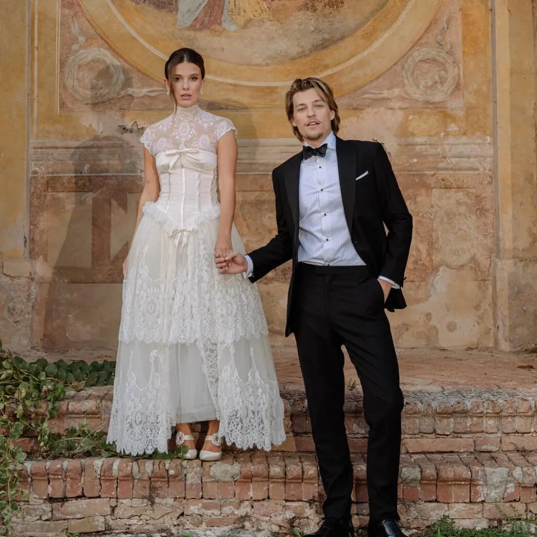 《怪奇物語》女主角Millie Bobby Brown做媽媽了！由光頭妹妹到新手媽媽