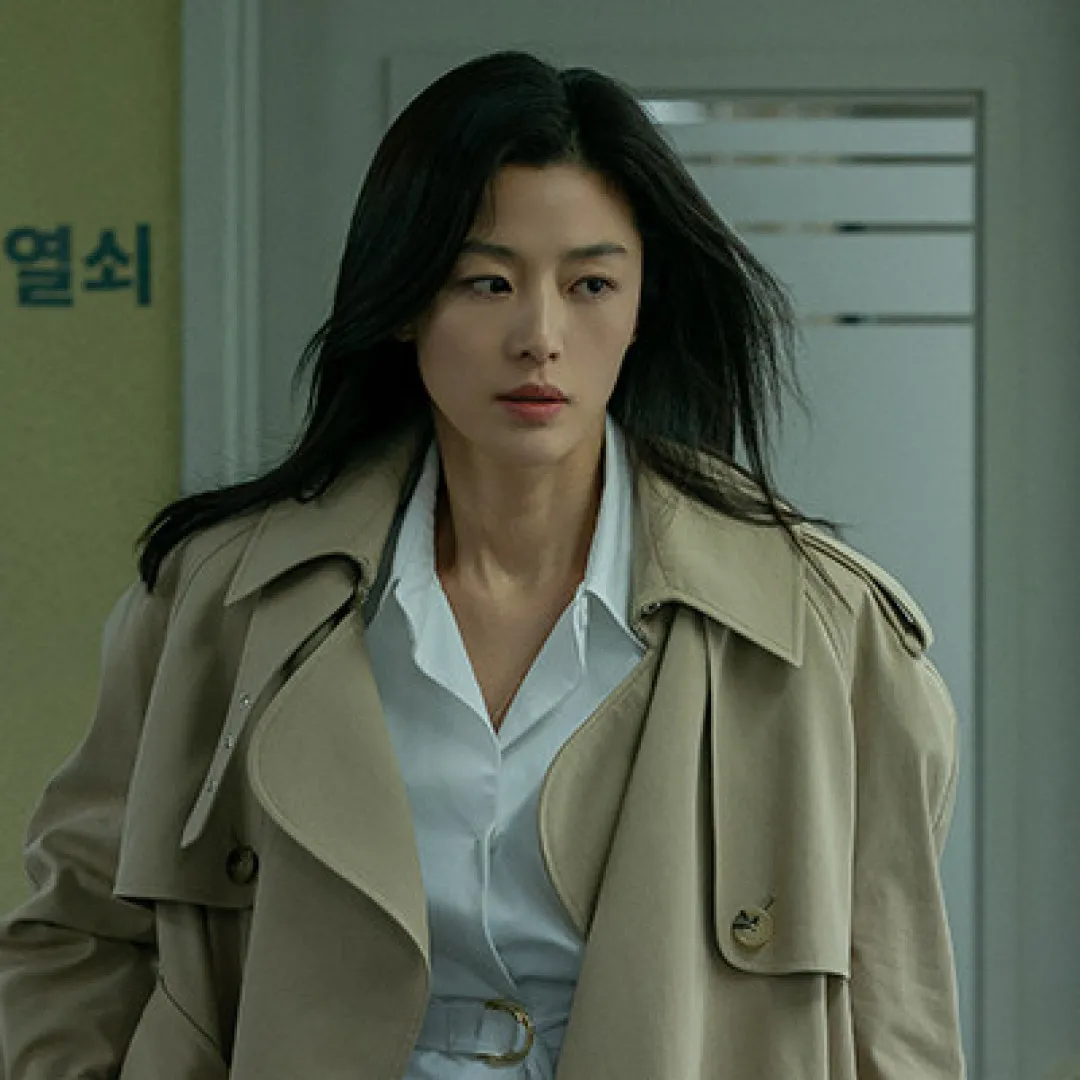 全智賢新劇《暴風圈》間諜造型氣場超強！搭檔姜棟元Disney+開播！演員陣容/集數更新