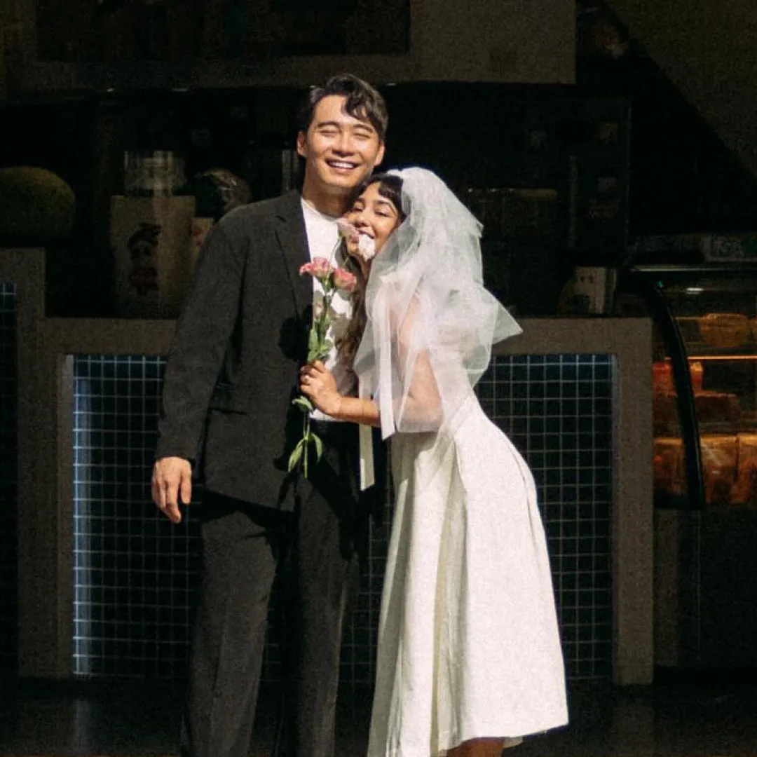 Uncle Roger葡萄牙舉辦3日豪華婚禮！律師老婆親揭櫻花樹下被求婚極浪漫