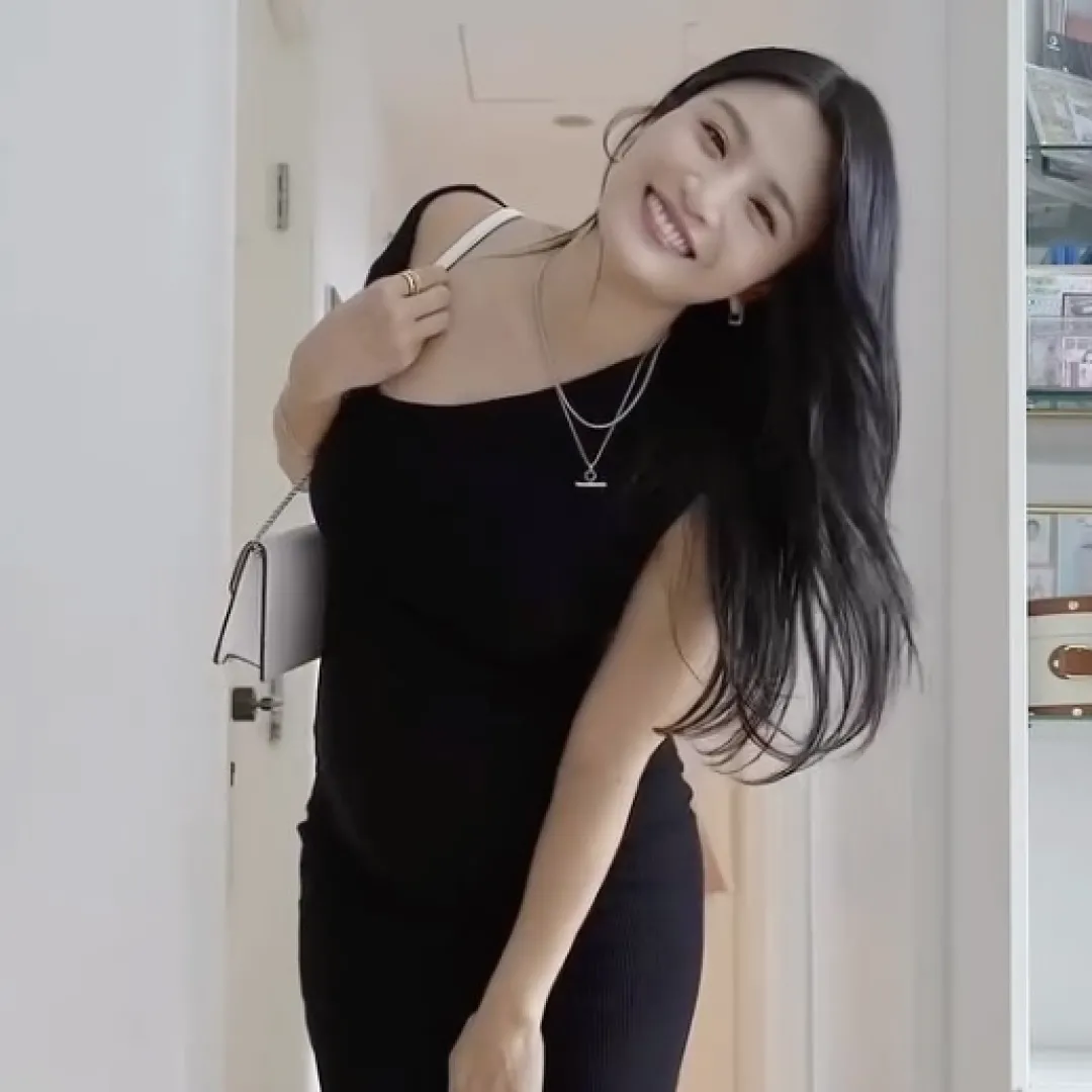 36歲前TVB小花驚喜宣佈二胎性別！離巢後嫁銀行高層轉型KOL身價暴升！