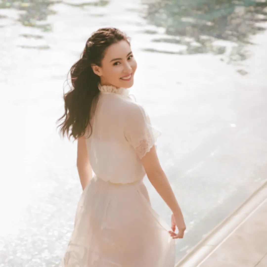 張柏芝久違亮相再現絕世神顏！45歲狀態驚為天人！網民激讚撞樣一韓國女神！