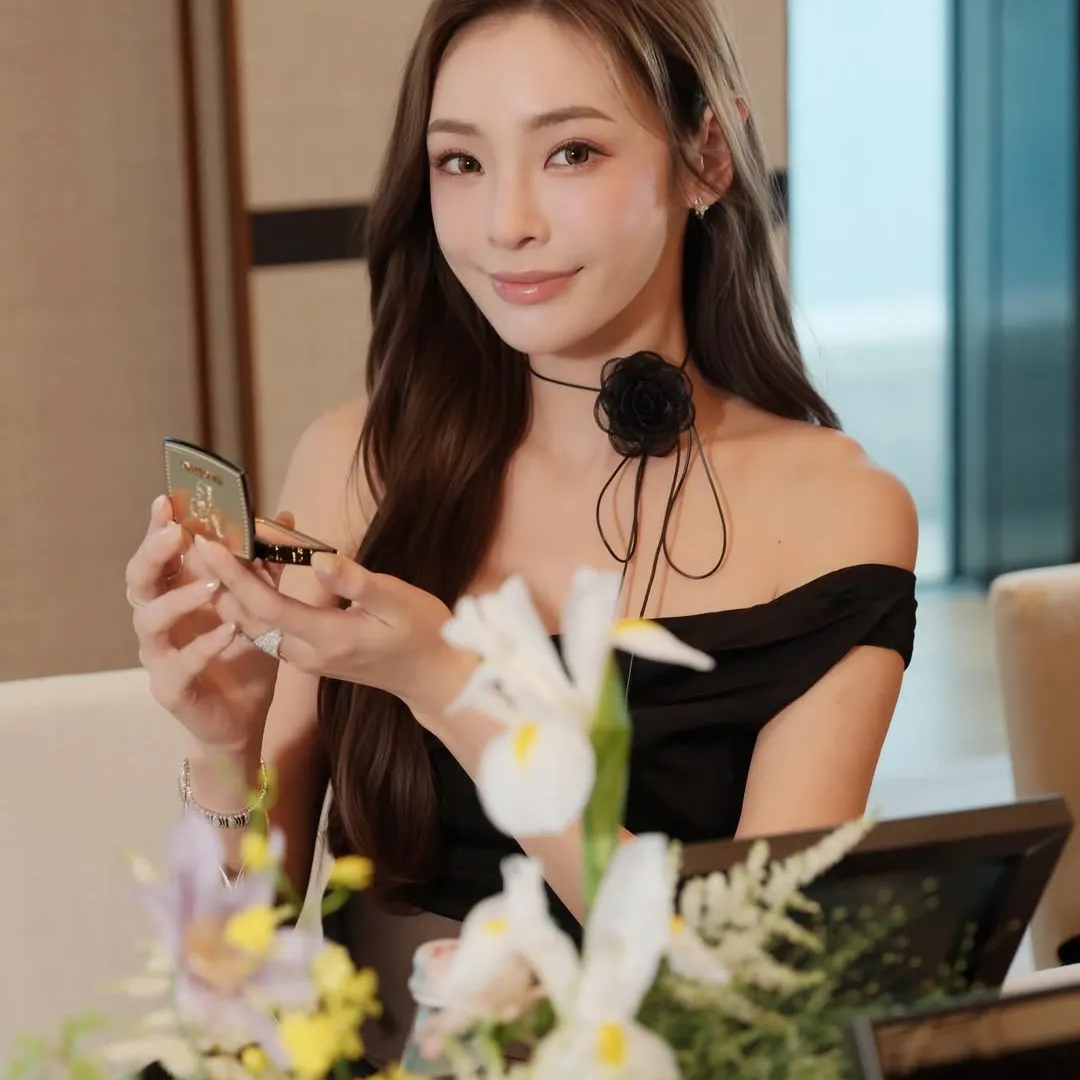 陳楨怡回應容貌進化疑雲！ 矇豬眼神奇變化真相曝光！親自解畫素顏沖浪照！