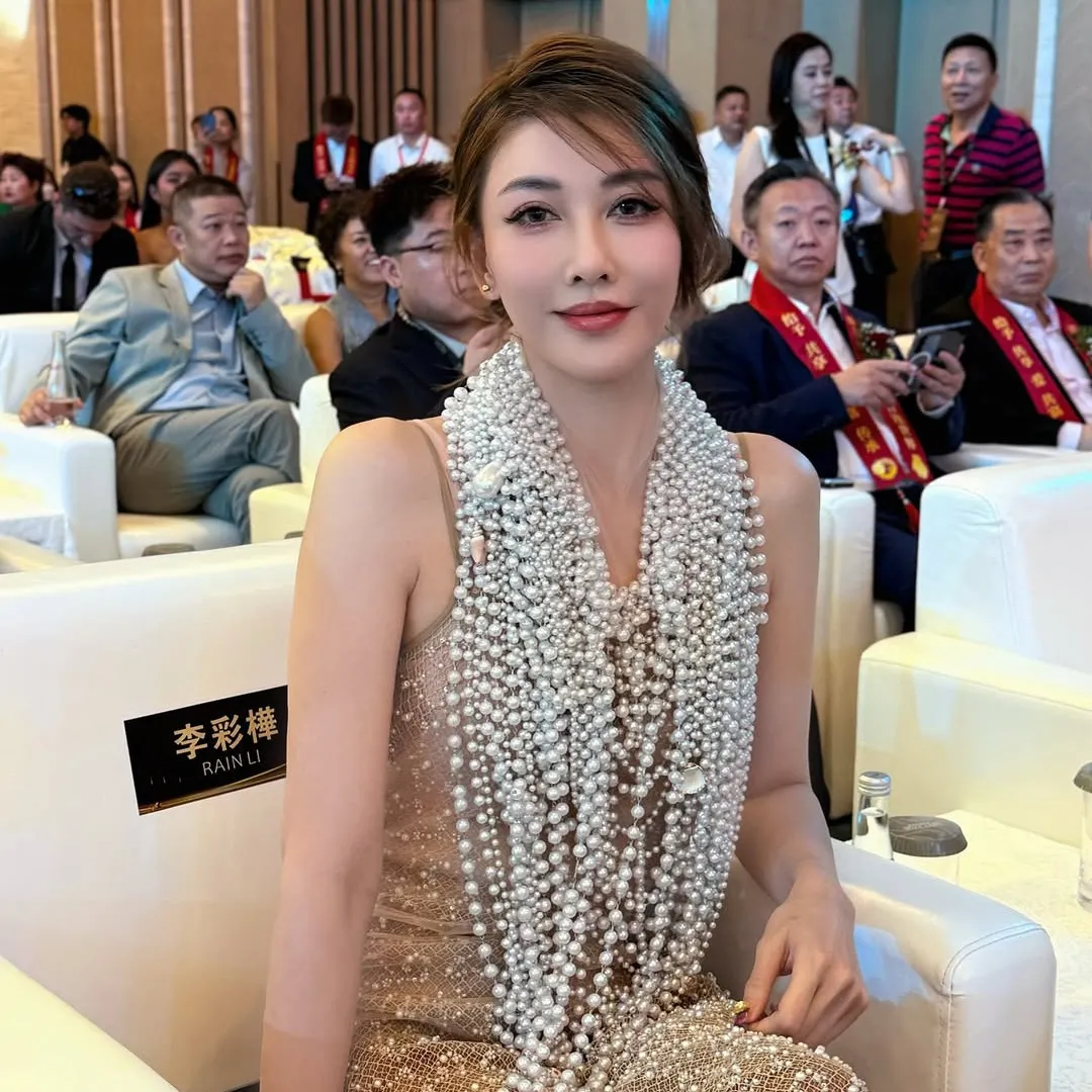 42歲女神寂寞公開徵愛！ 想上《女神配對計劃2》？  離婚5年後自爆有小鮮肉追求者！