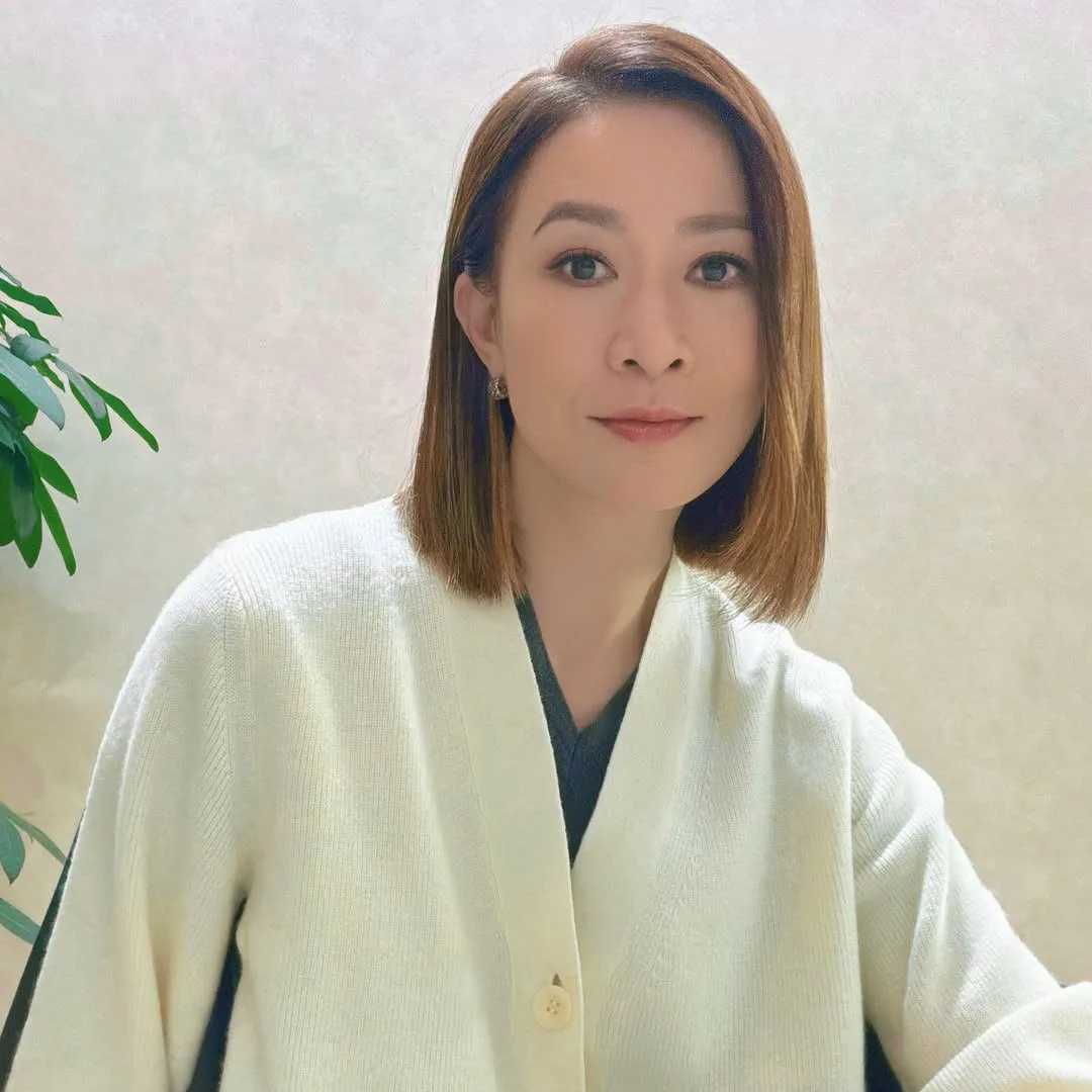 佘詩曼承認曾因負評想退出娛樂圈！靠兩前輩鼎力相助重拾信心！