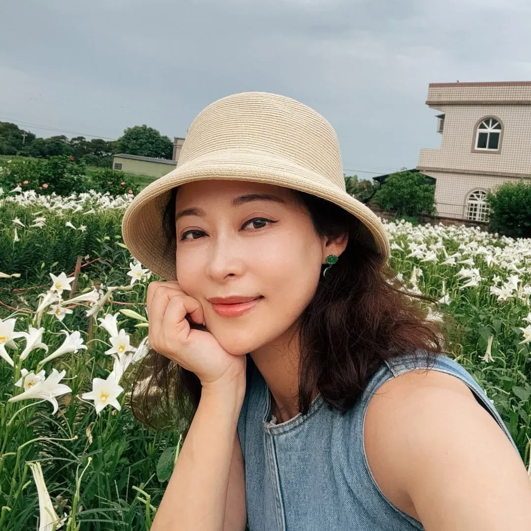 大埔五級火災｜楊卓娜人在異鄉網購送物資支援！返港後再捐5萬獻關懷盼積少成多！