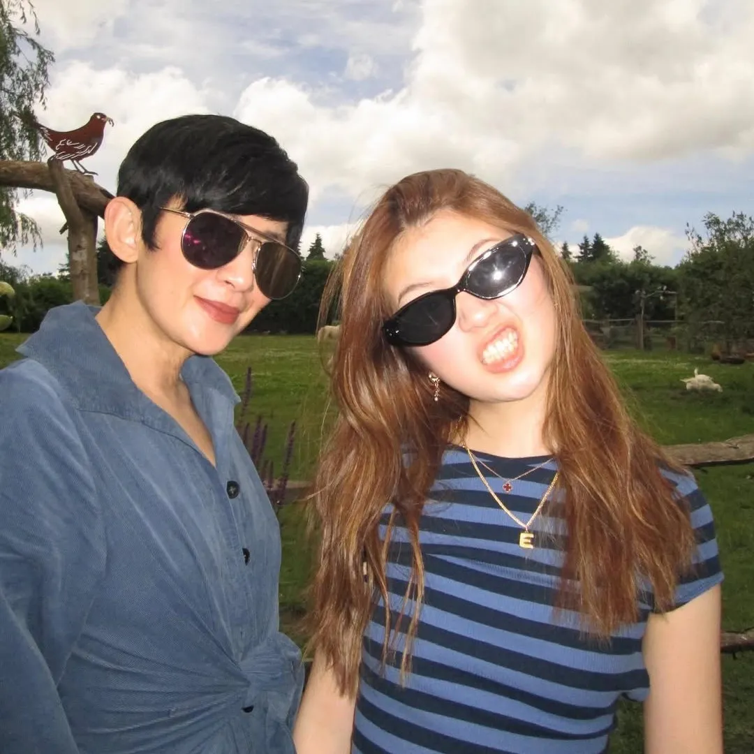 吳君如19歲愛女獲邀巴黎名媛舞會！考入美國頂尖學府！顏值不輸沈月、甄濟如！