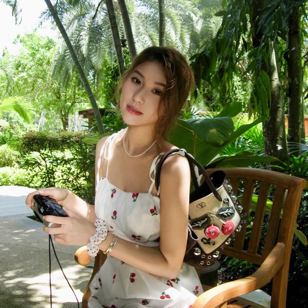 「最美千金」何超蓮親自下廚煮意粉 行超市買餸獲大讚貼地