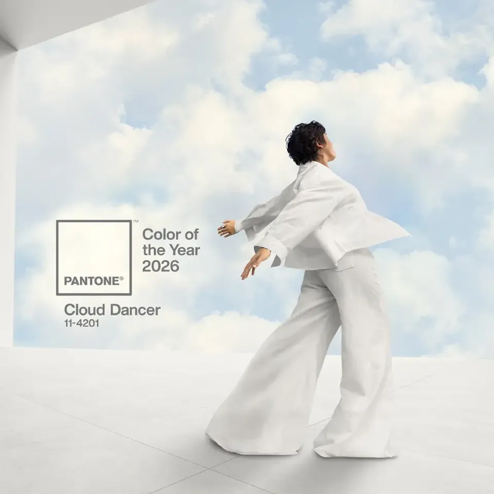 Pantone 2026年度代表色出爐：Cloud Dancer 優雅留白回應世界紛亂