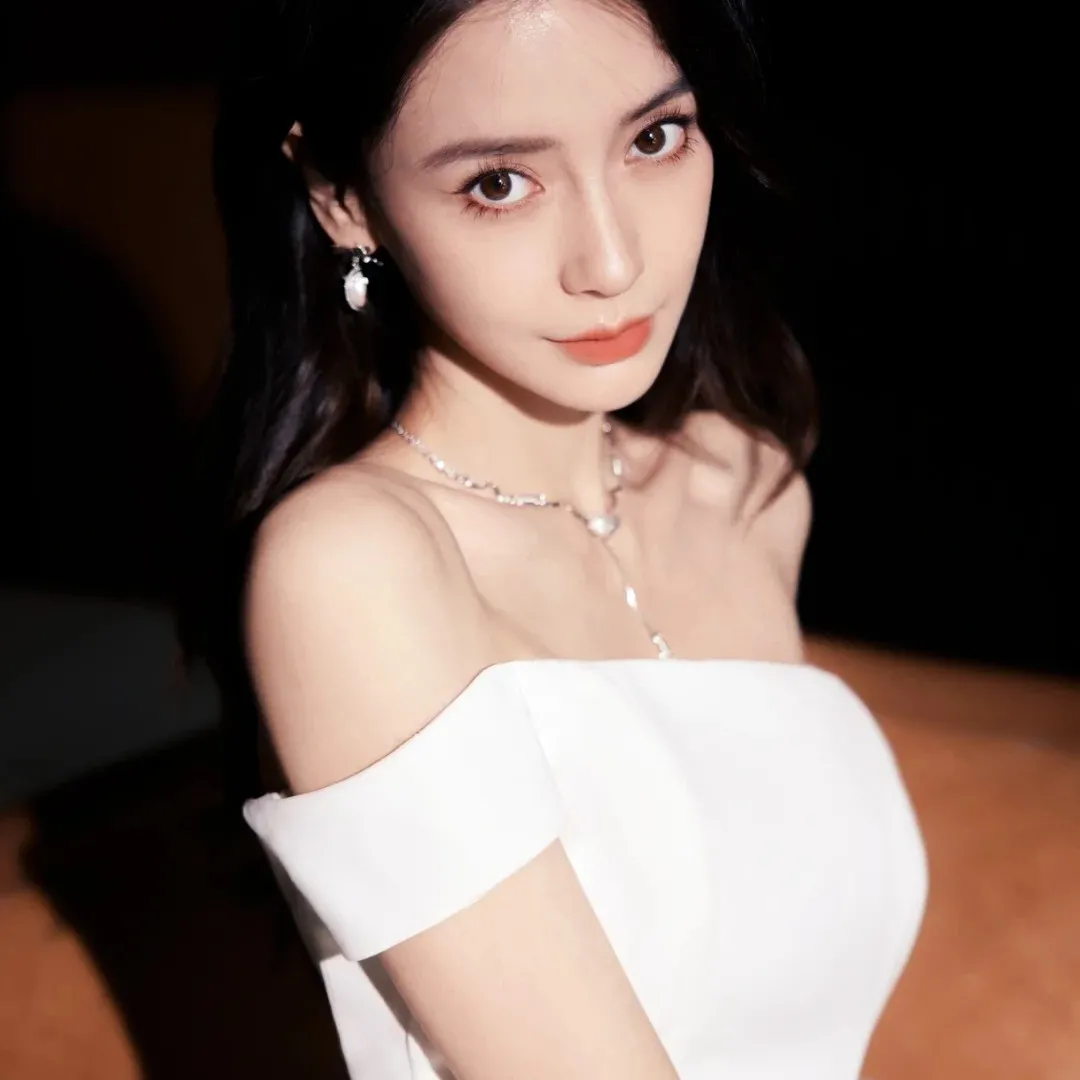 Angelababy復刻20年前𡃁模造型！重現絕世美貌！ 網民驚訝：永遠18歲！