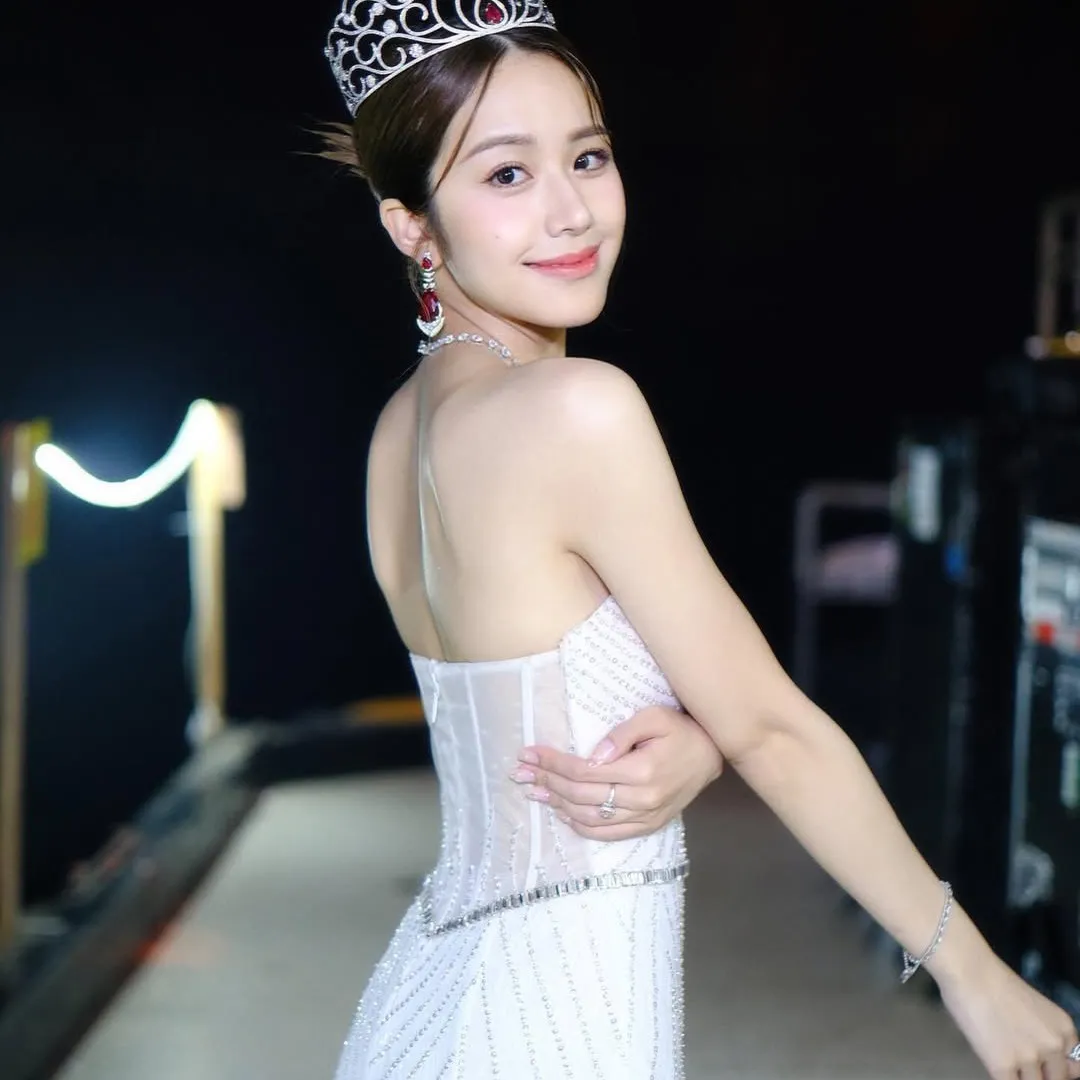 莊子璇「第三次進化」容貌被指難辨認？！高EQ迎戰整容質疑！曾自嘲期待進化到「30.0」！