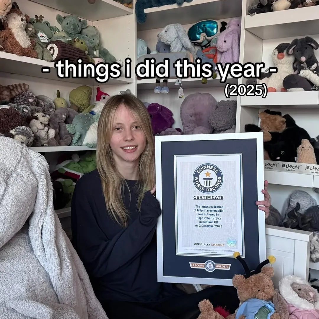 19歲女生成Jellycat富翁打破世界記錄！2年收藏877隻！網民估計累積花近OO萬！