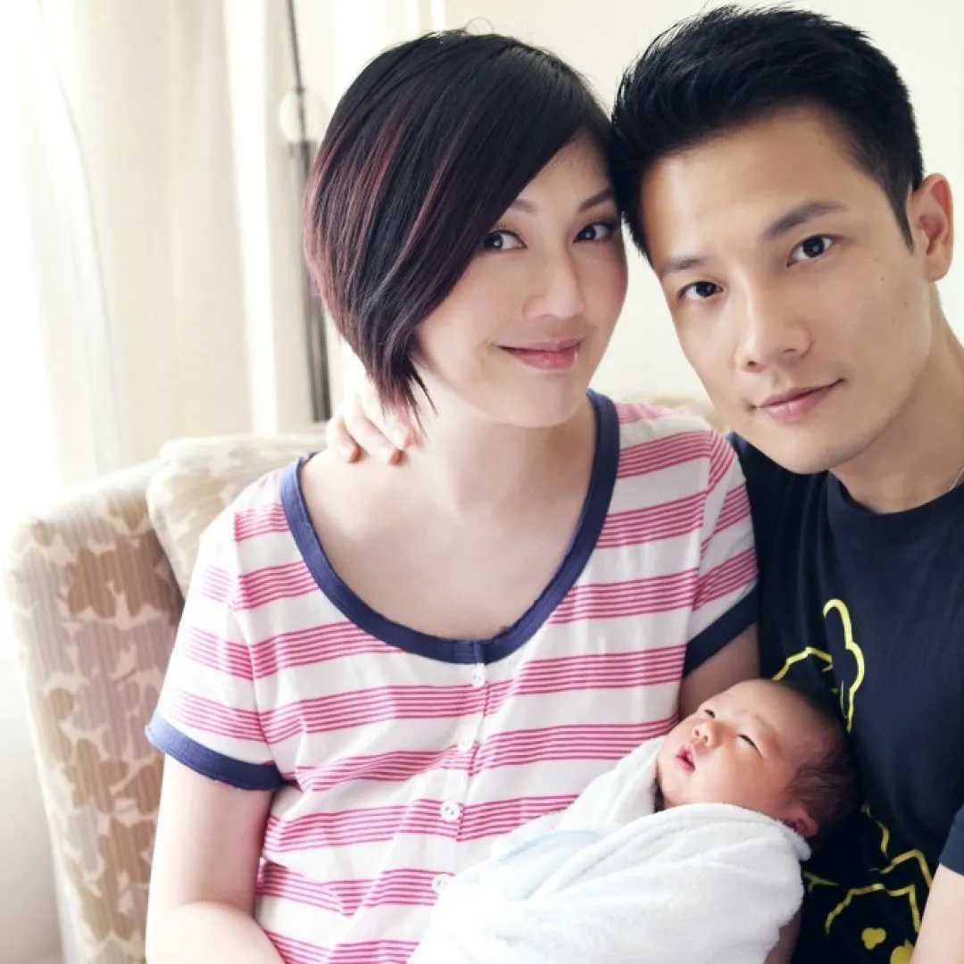 楊千嬅13歲仔仔變美少年輪廓分明似足爸爸！官仔骨骨星味濃獲讚有潛質出道！