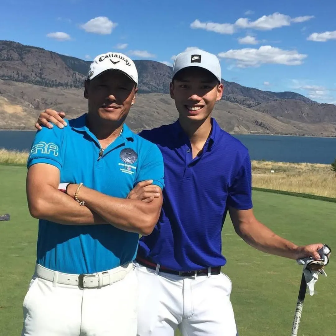 苗僑偉32歲細仔近照曝光帥氣程度再飆升！高大健碩曾做模特兒拍內褲廣告！