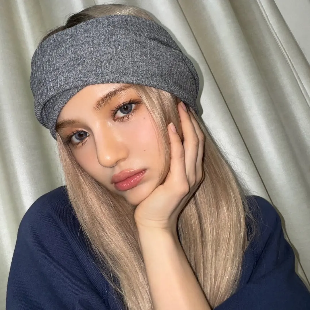 前NewJeans成員Danielle離隊後首現身直播！開設個人社交平台疑似有意向海外市場發展？！