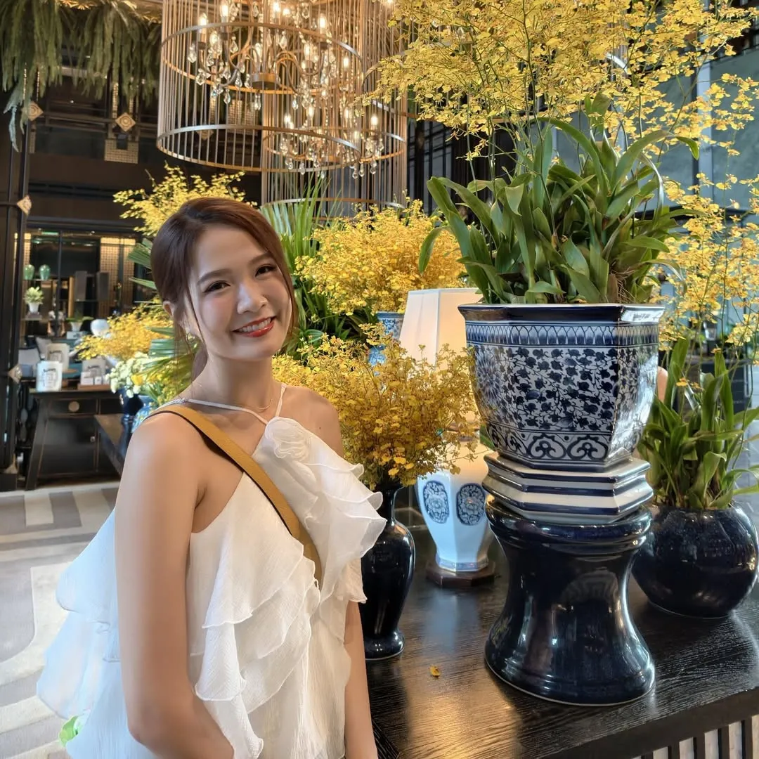 梁敏巧教化減齡妝容竟被指愈化愈老！前後反差大判若兩人！曾被嘲似「40路」！