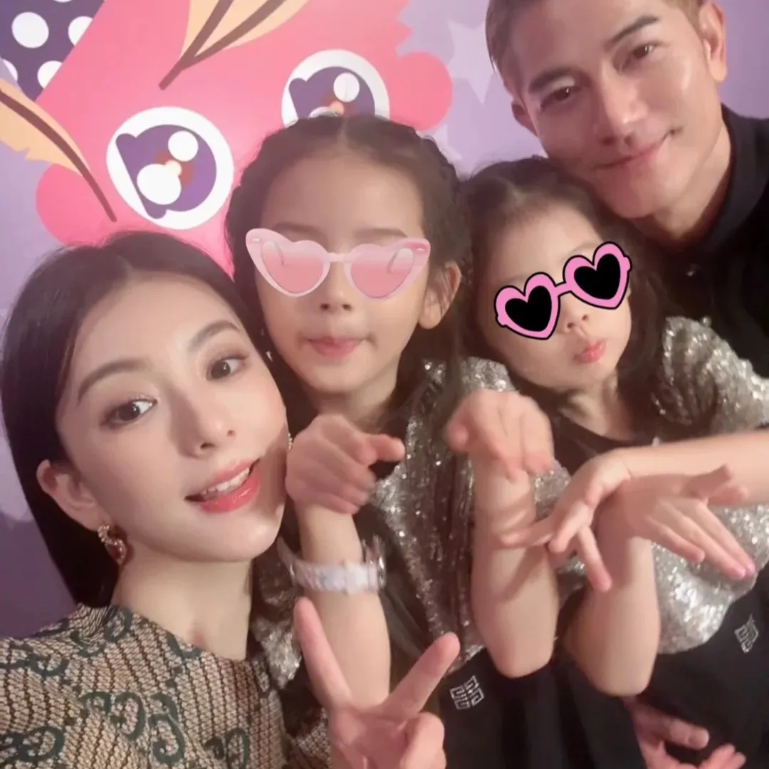 郭富城兩愛女自信跳女團舞展現超強舞技！完美遺傳父母好基因：簡直可以原地出道！