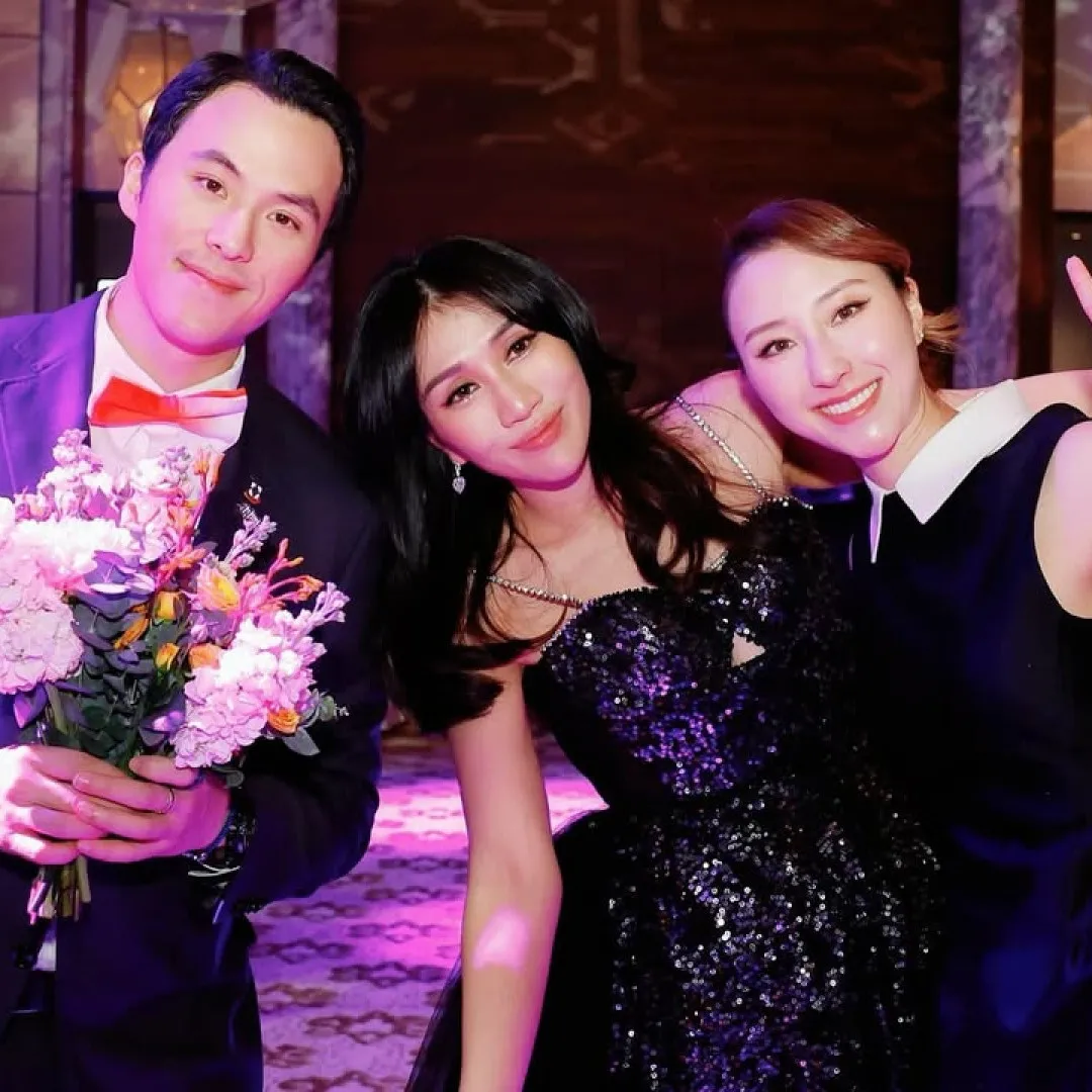 賭王千金何超盈女兒甜美近照再掀熱議！學霸氣質神複製哈佛畢業爸爸！