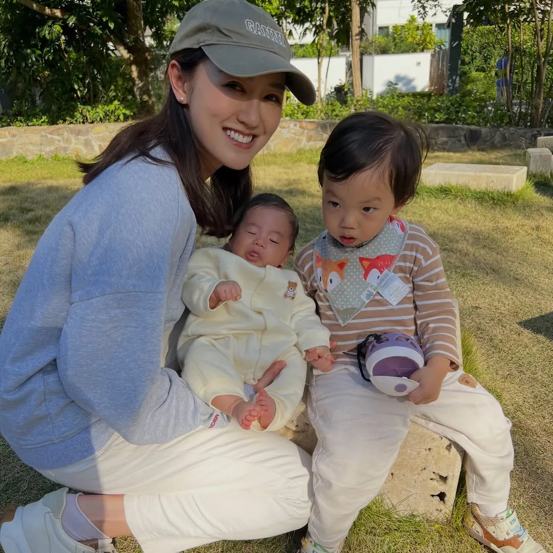 張寶兒拍片湊仔曝光2千呎豪宅內貌！客廳大到變囝囝「私人遊樂場」？！