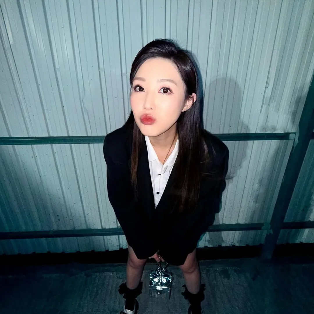 34歲林秀怡突曬「巨肚照」疑榮升人母？！獲網民洗版恭喜狂問：仔定女！