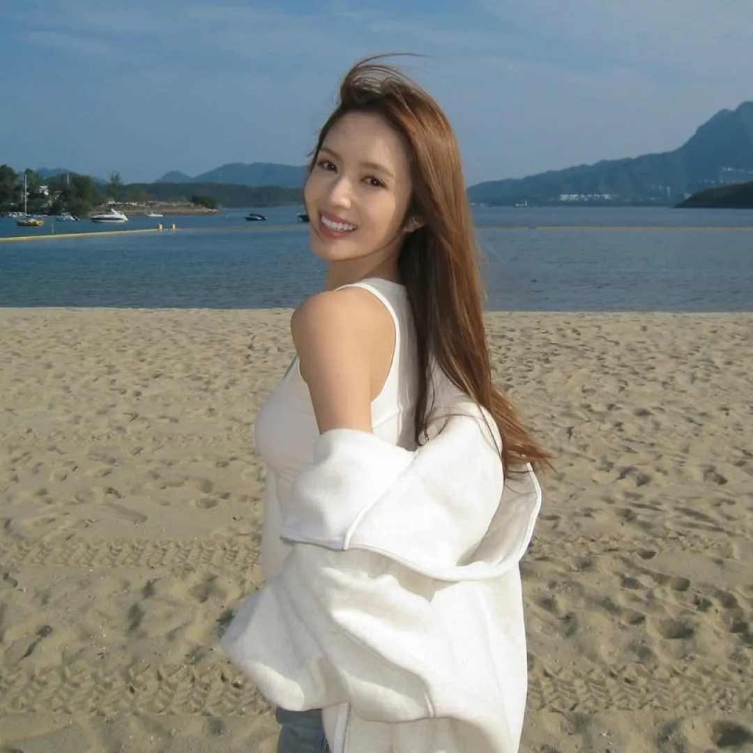 鄺潔楹罕有同框酒吧界富二代男友！男方坐擁千萬豪宅猛料背景曝光！