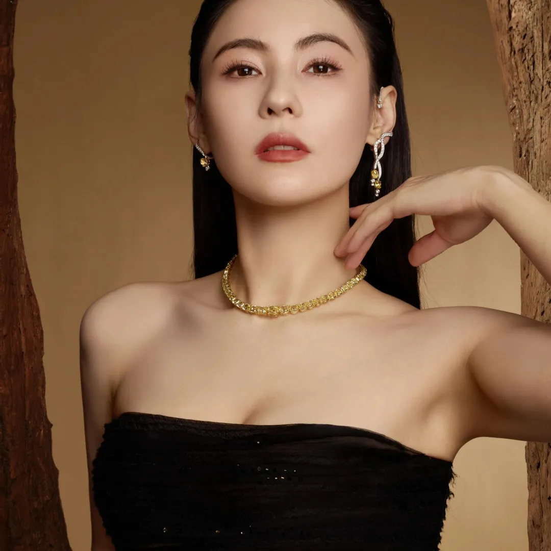 45歲張柏芝神顏力壓同場細18年人氣小花！氣質美貌獲網民封：「東方柯德莉夏萍」！