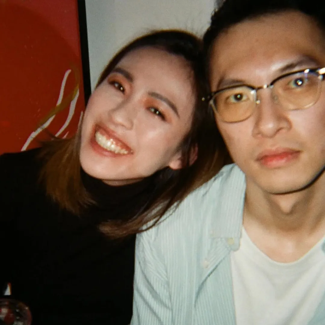 港隊羽毛球名將伍家朗榮升新手爸爸！曬一家三口溫馨合照！發長文感激太太付出！