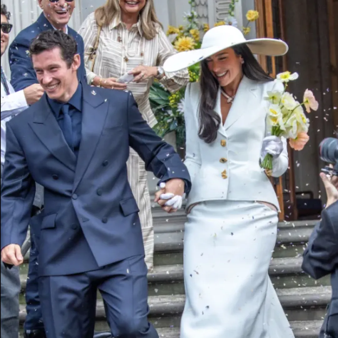 30歲樂壇天后Dua Lipa低調簽字結婚！傳下週飛意大利舉行3日海島婚禮