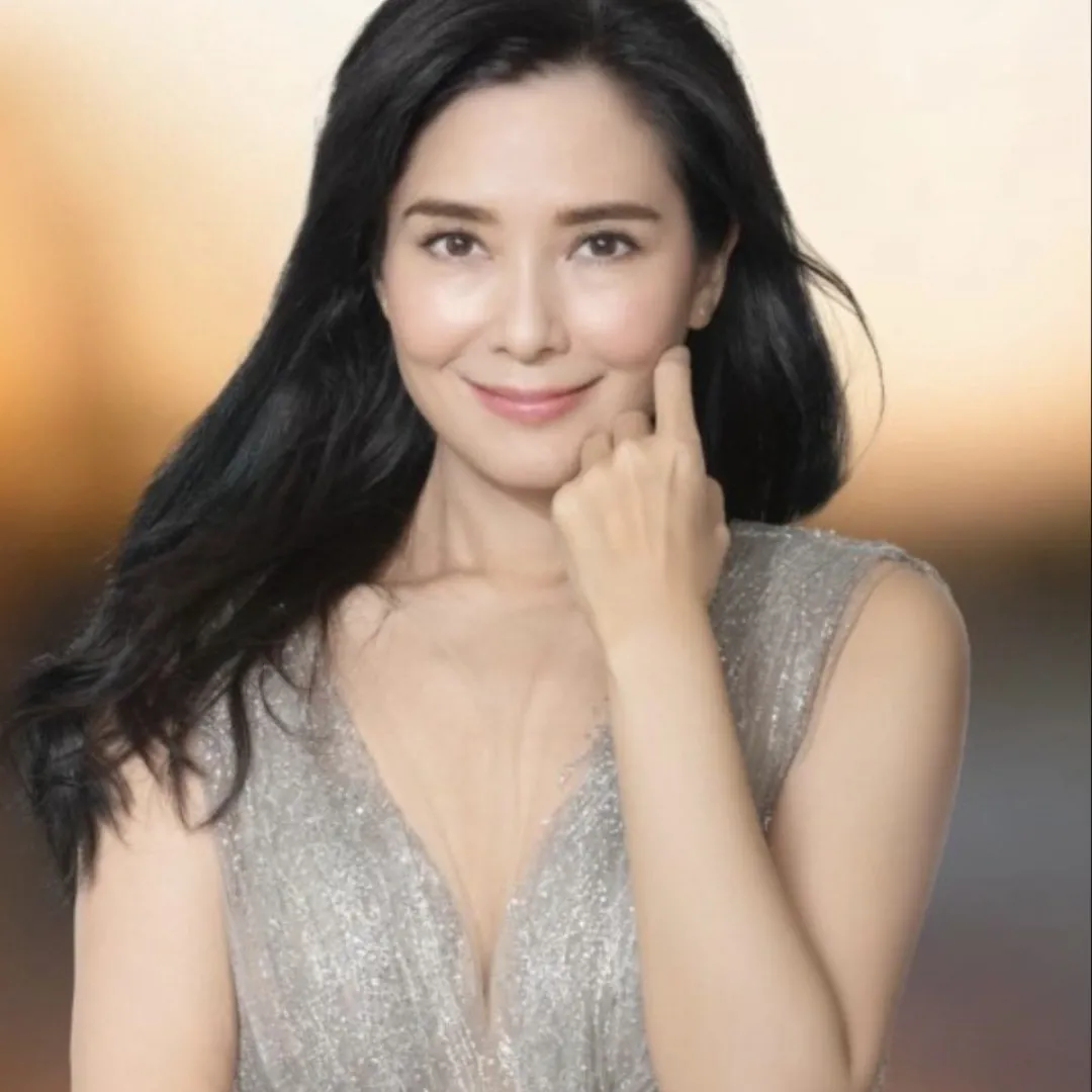郭羨妮27年前參選港姐舊照瘋傳！全盛期美貌獲讚：比起任何一屆冠軍還要靚！