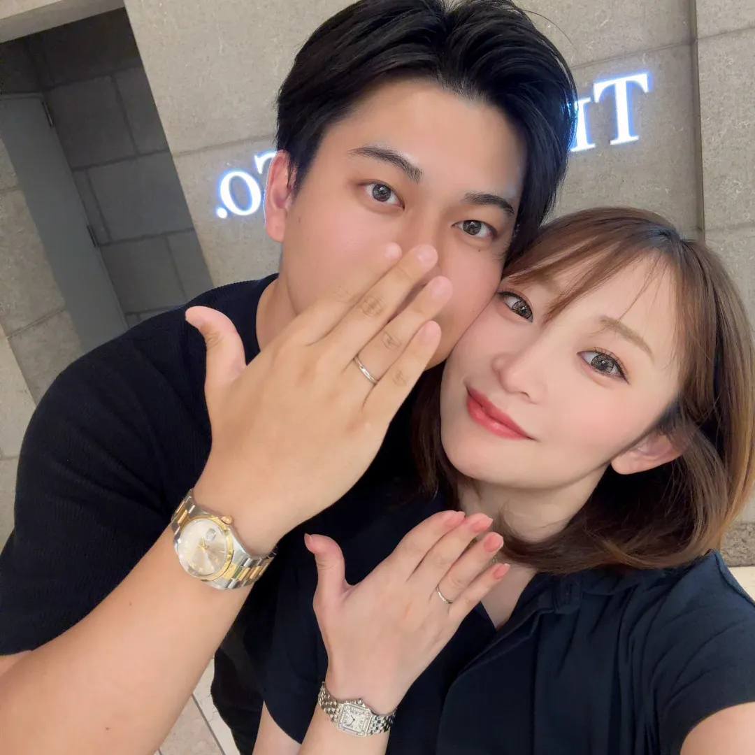 日本女生10多年後重遇高中「短暫同班同學」！由零交流到成為夫妻！網民：偶像劇是真的！