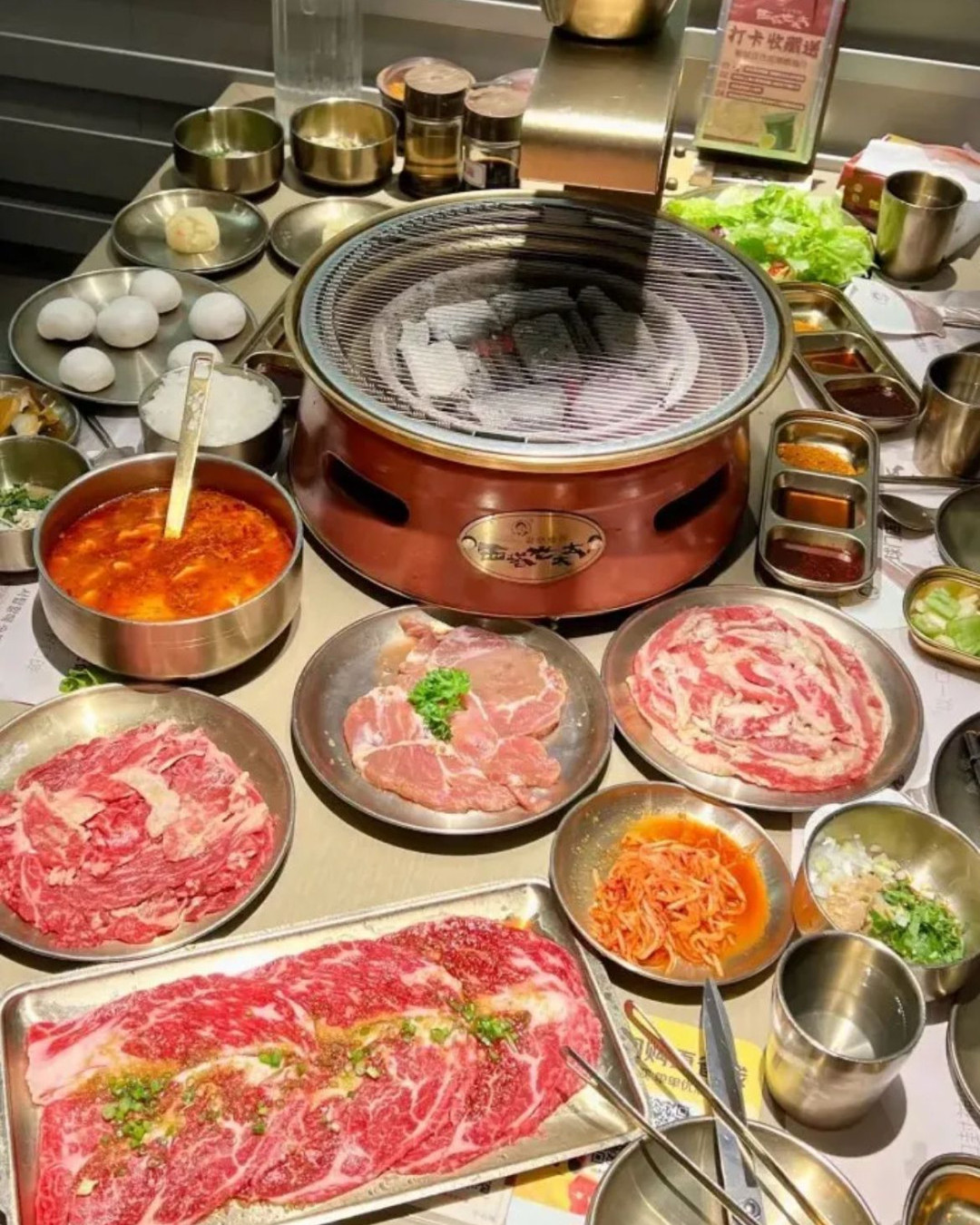 深圳會展中心站周邊美食|餐廳推介 蟹黃撈麵/四合院火鍋/高空酒吧