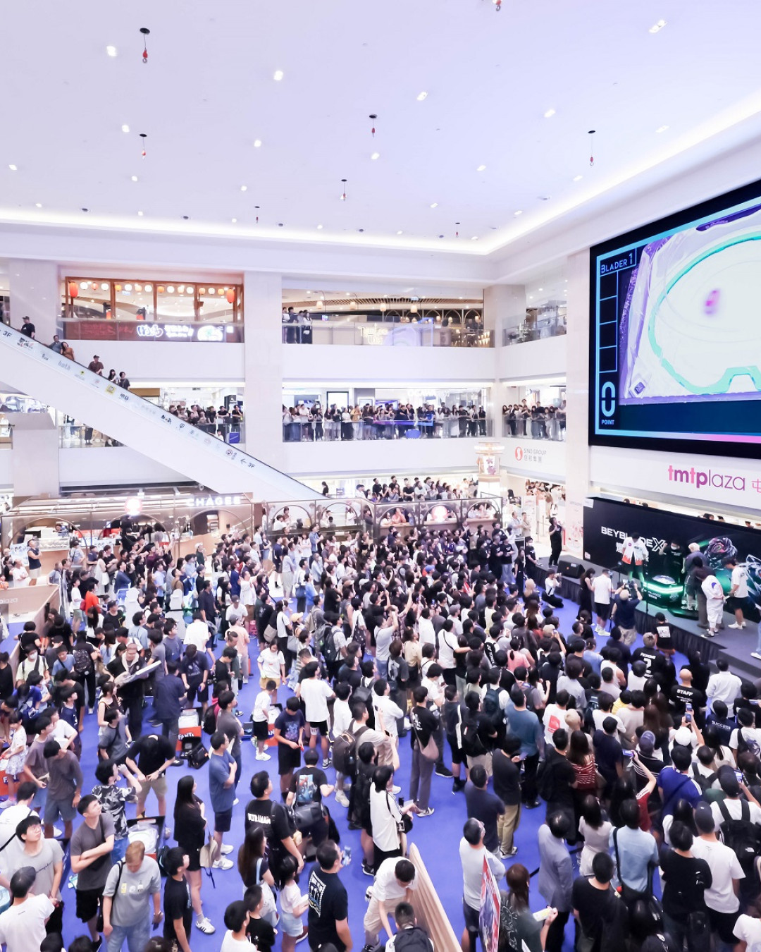 屯門市廣場爆旋陀螺X香港賽！193與笑波子登場／1500呎對戰站設外賣直送